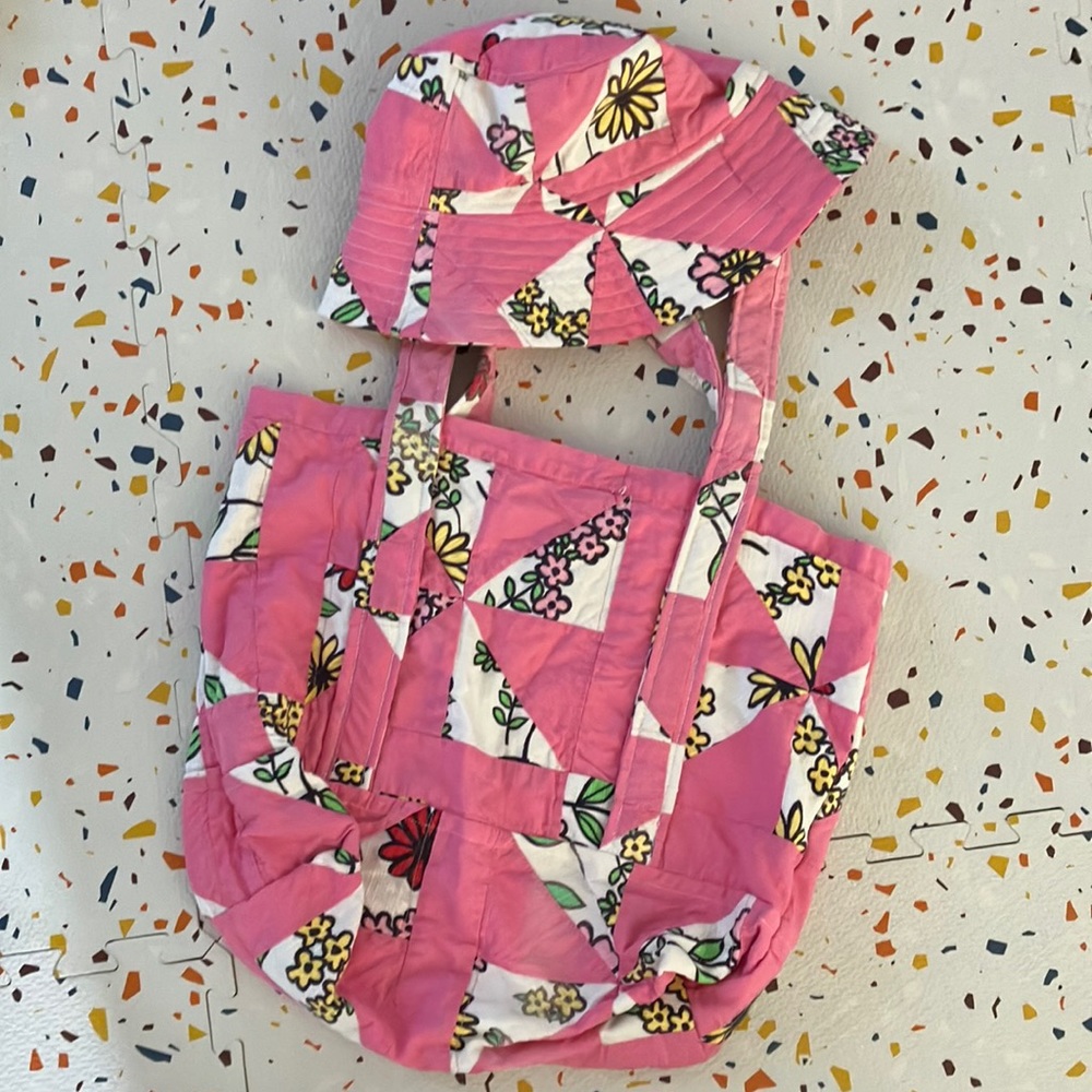 Vintage pink patchwork quilt tote bag and bucket hat set flowers floral white